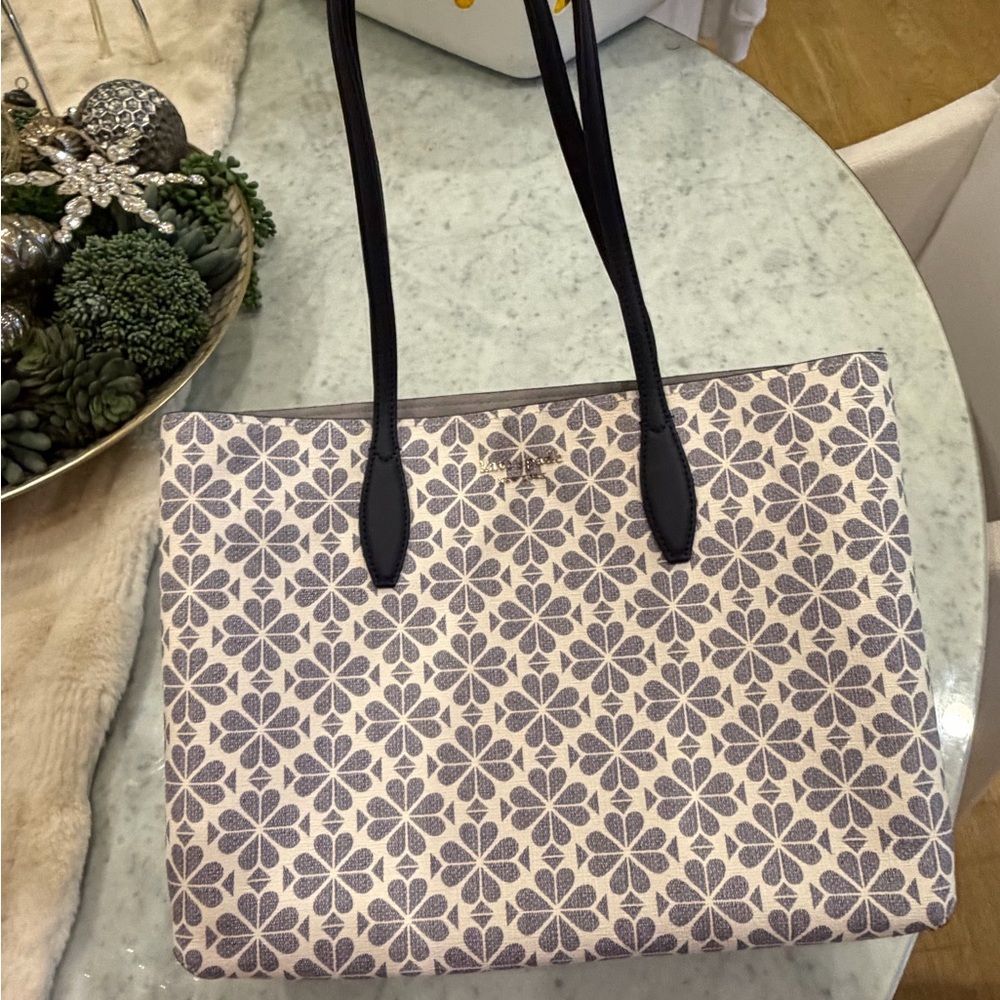 Kate Spade Black and Cream Floral Tote